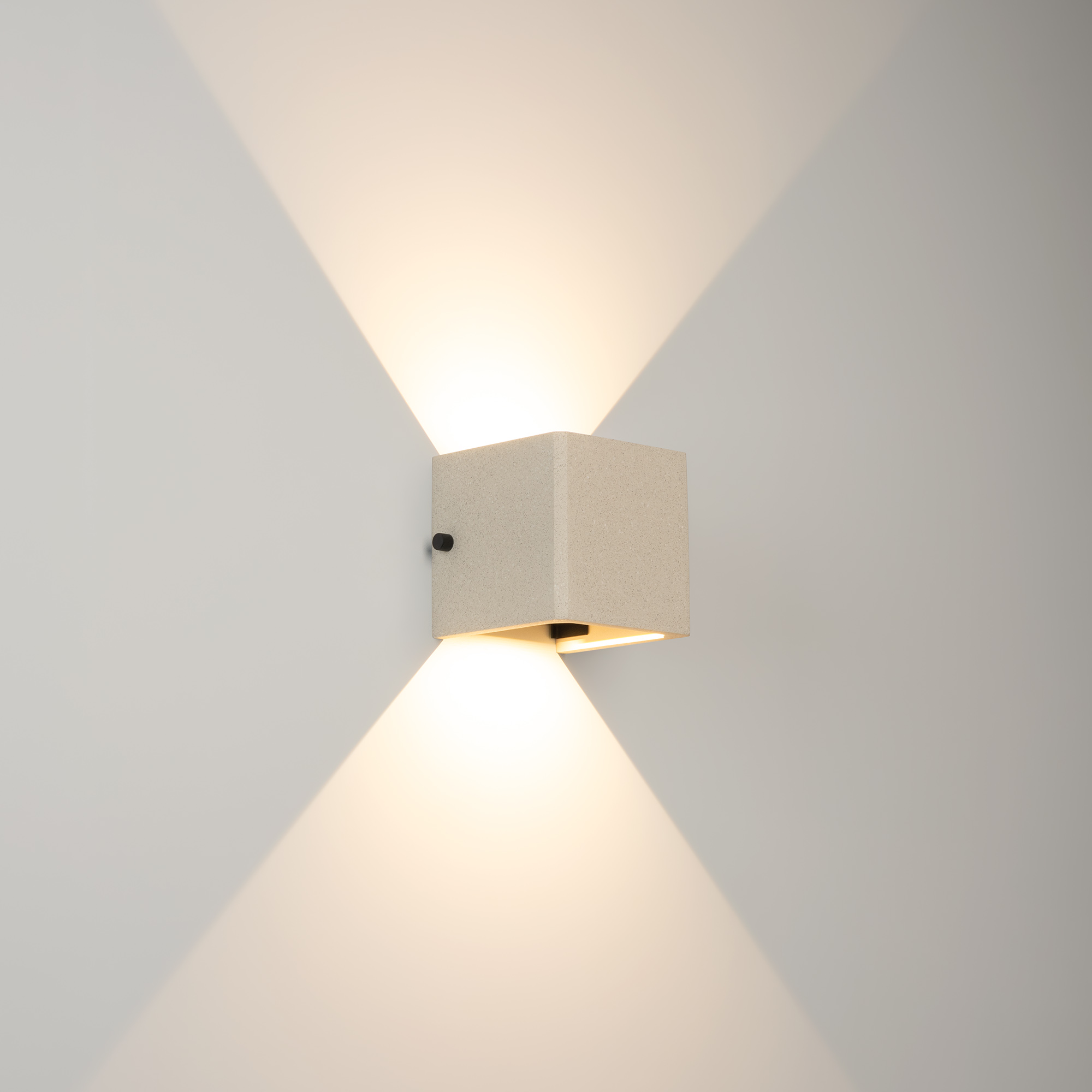 051748-13_058169.jpg