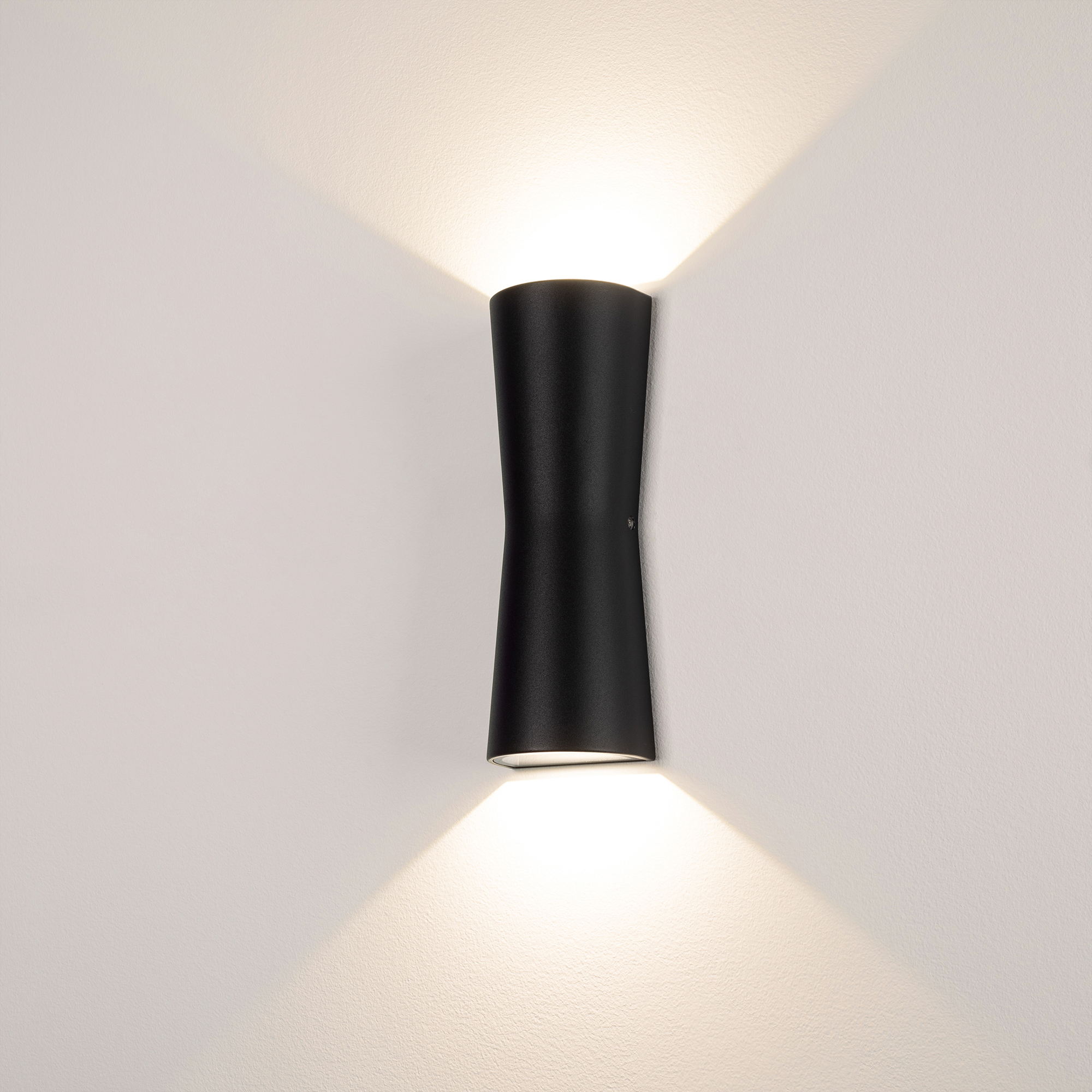 022563-7-warm.jpg