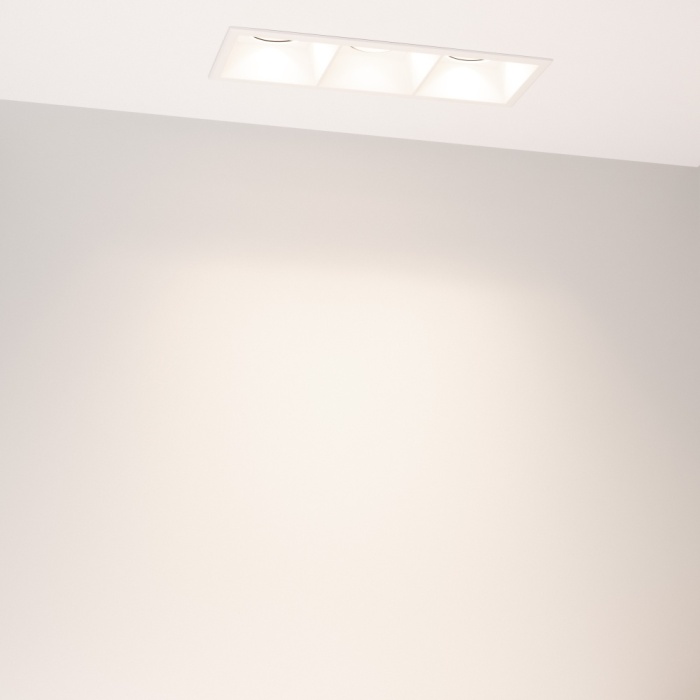 053780-9 4000.jpg