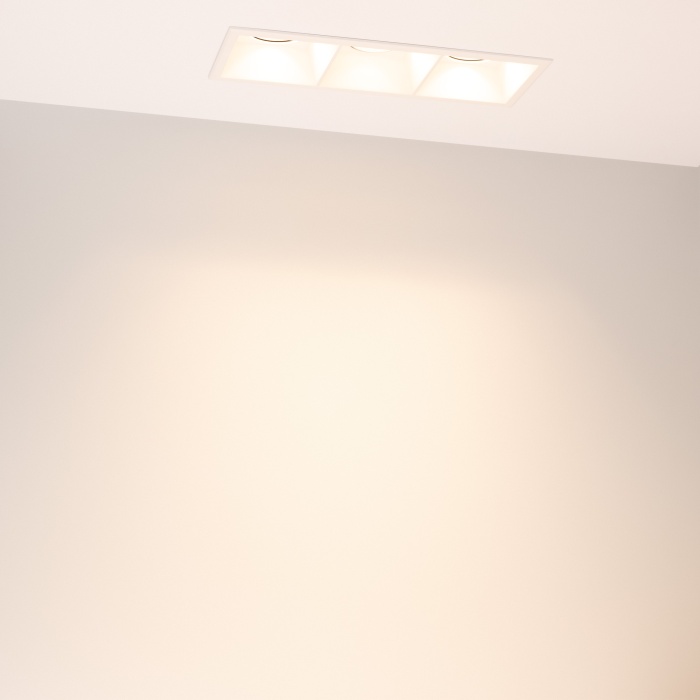 053780-9 3000.jpg